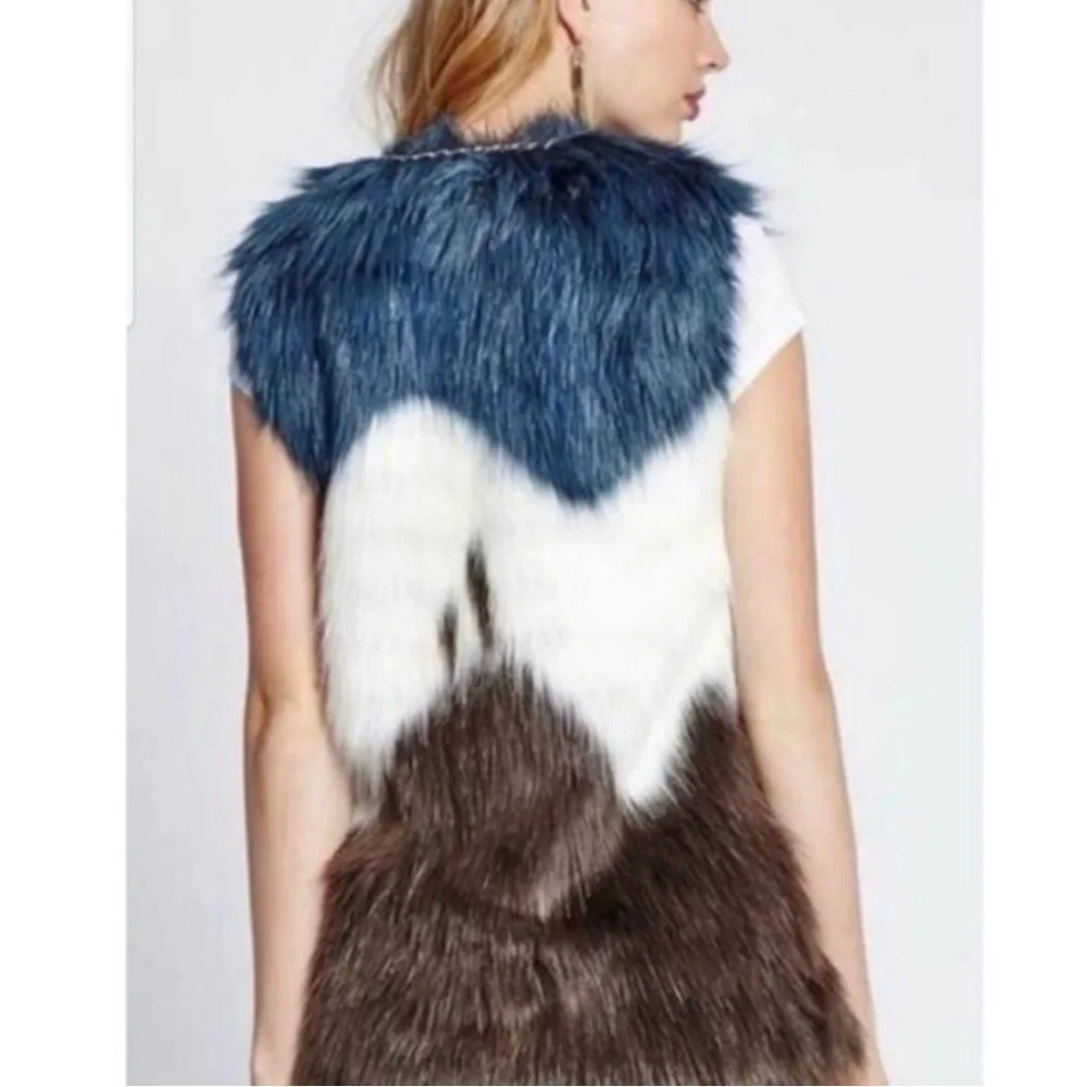 Guess Fur Vest Chain Detail Color Block Shaggy Chic Indie Sneeze‎ Boho Sz XSmall